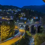 Varenna Guest House 3*