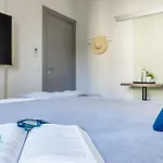 Bed & Breakfast Varenna Guest House