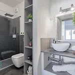Varenna Guest House Bed and Breakfast Βαρένα