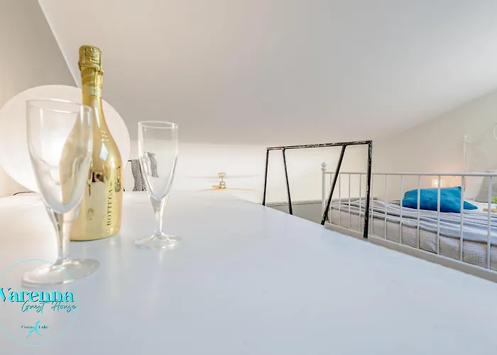 Varenna Guest House 3*