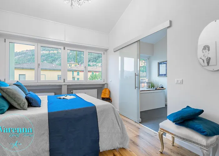 לינה וארוחת בוקר Varenna Guest House ורנה