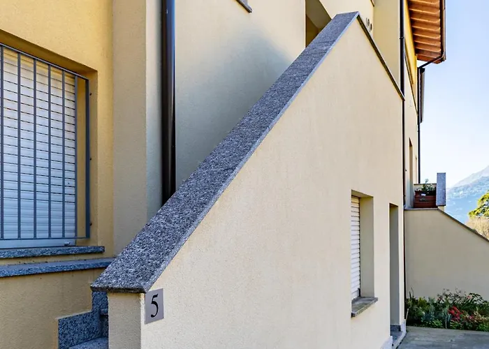 Varenna Guest House 3* ורנה