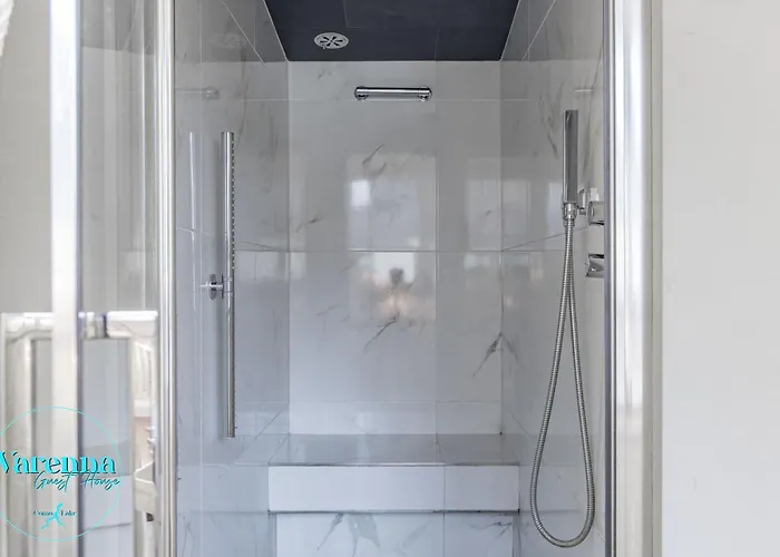 Bed and Breakfast Varenna Guest House 3*